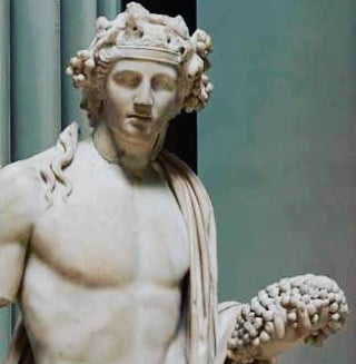 Zeus’un oğlu Dionysos